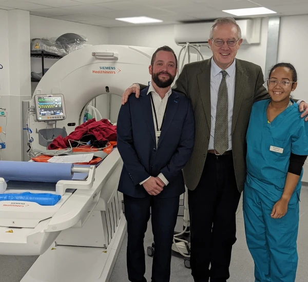 MP ‘incredibly impressed’ by world-class Southfields Veterinary Specialists
